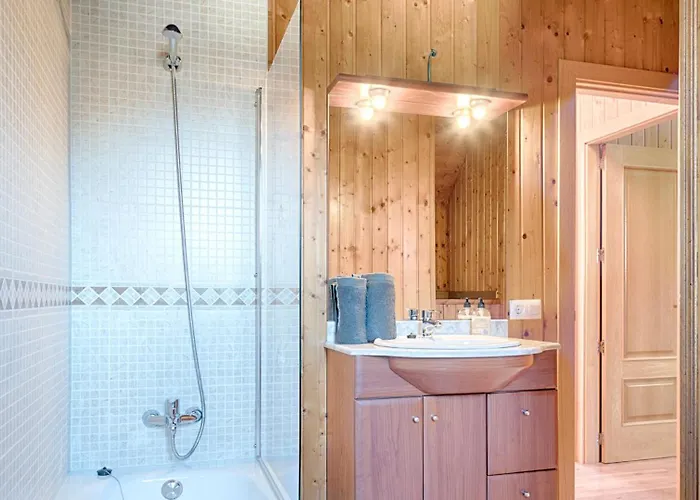 Saplan Real Estate Duplex Longuera 莱斯
